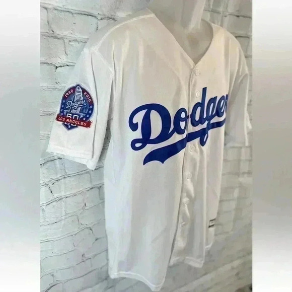 AUTHENTIC MAJESTIC Sz S CODY BELLINGER LOS ANGELES DODGERS FLEX BASEBALL Jersey - Picture 5 of 16